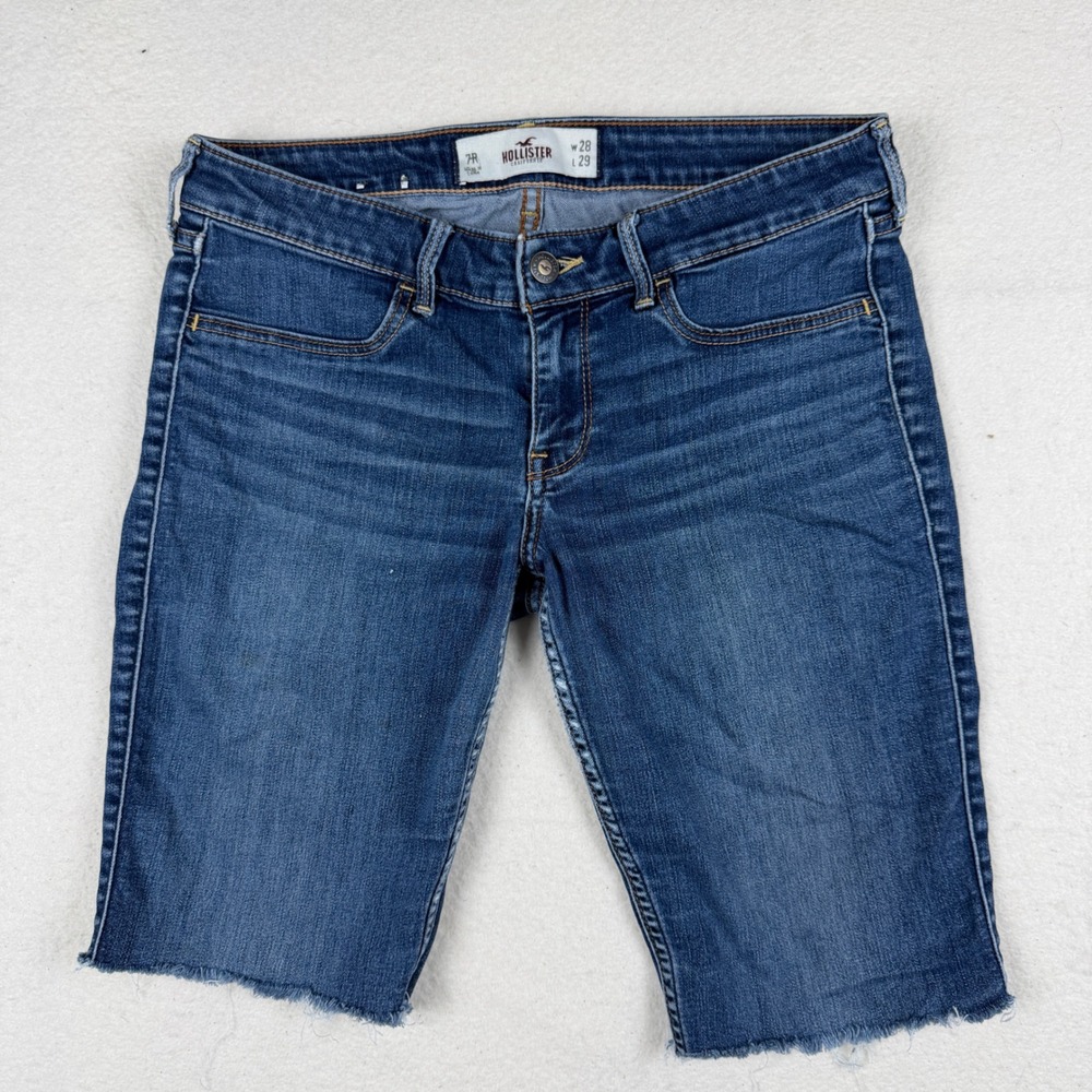 Hollister Womens Medium Wash Raw Hem Denim Bermuda Shorts Size 7R W28 L29 - Picture 1 of 7